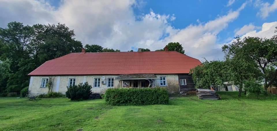 B&B Rando & Kaerdi Juures Oue Lyuganuse Extérieur photo