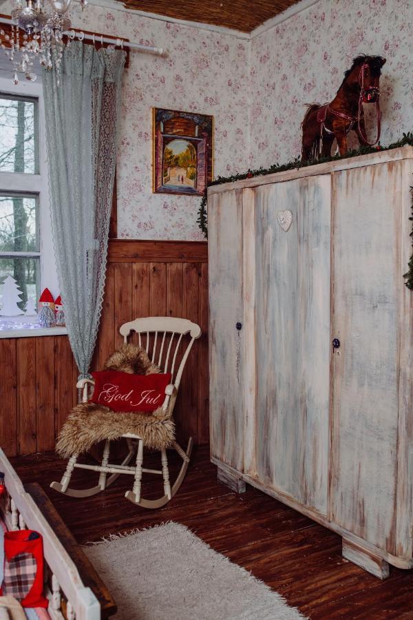 B&B Rando & Kaerdi Juures Oue Lyuganuse Extérieur photo