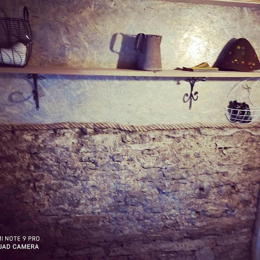 B&B Rando & Kaerdi Juures Oue Lyuganuse Extérieur photo